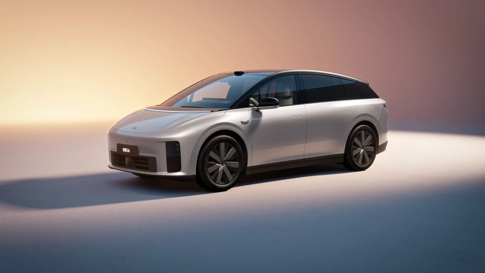 Li-Auto-i6