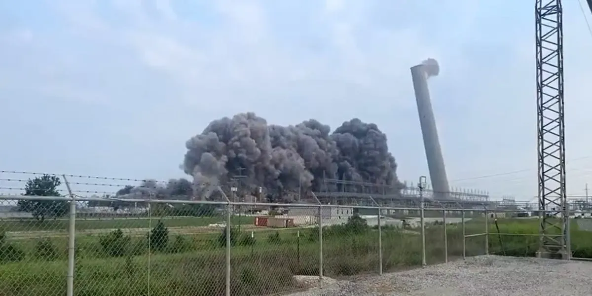 Court blocks Trump from forcing open a dead coal plant that no one wants open