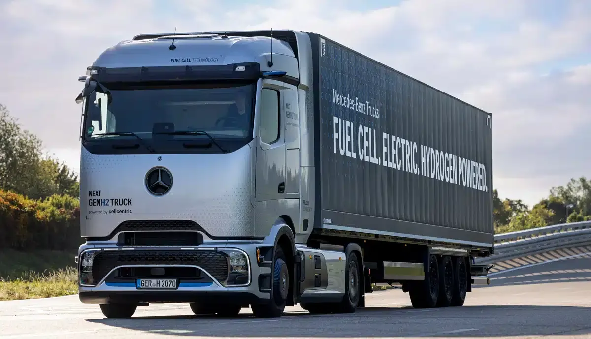 Daimler Truck nadal inwestuje w wodór i planuje milionowe inwestycje.