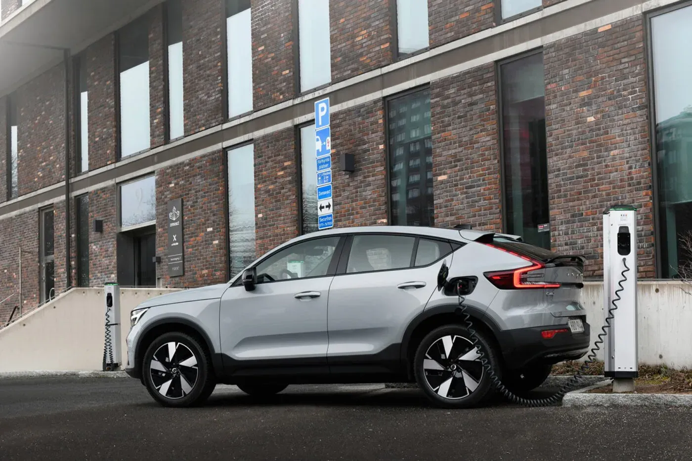 Bild 1: Volvo c recharge dcs