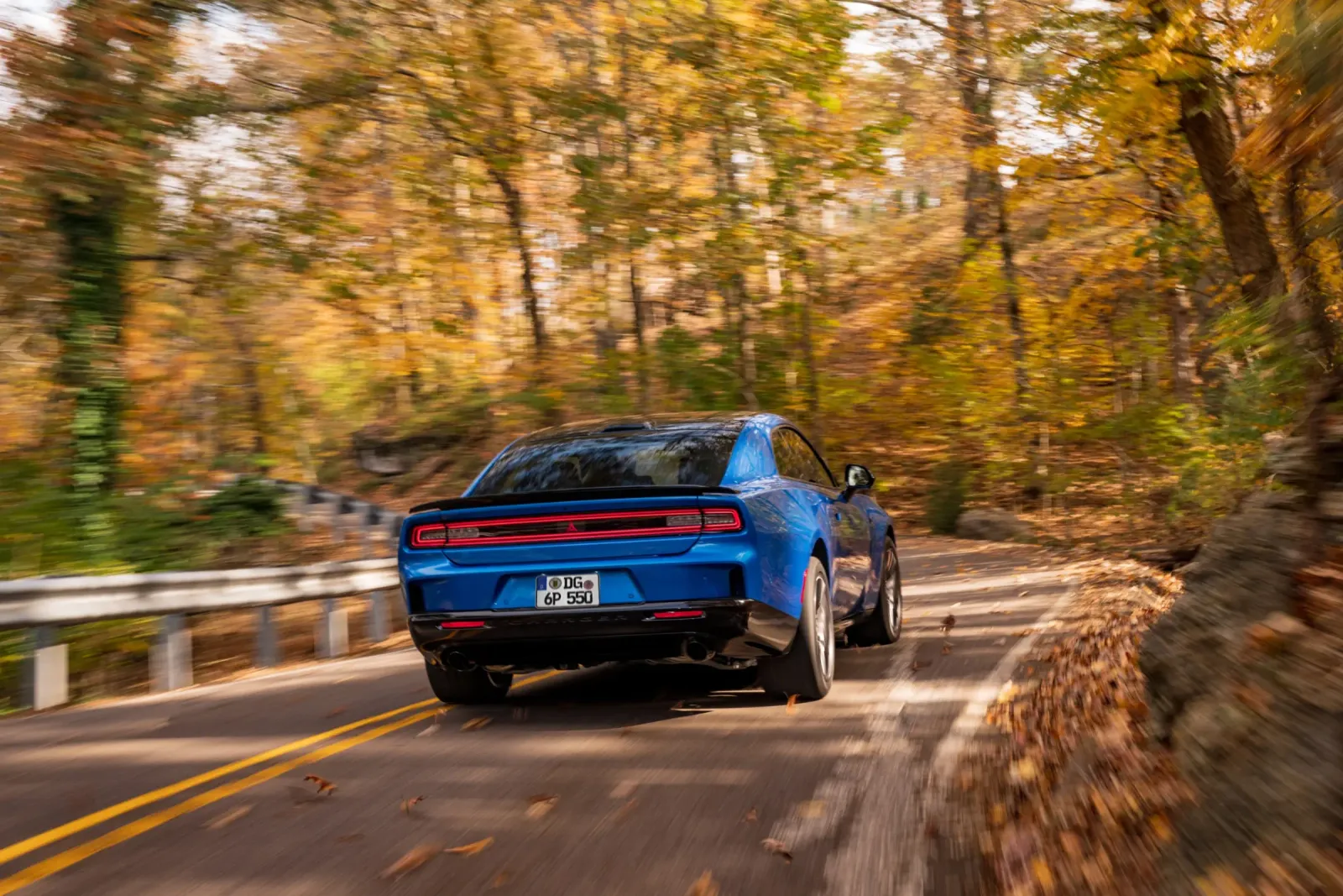 Dodge Charger Daytona має 670 к.с. і його вже можна замовити в Польщі - Dodge Charger Daytona 88