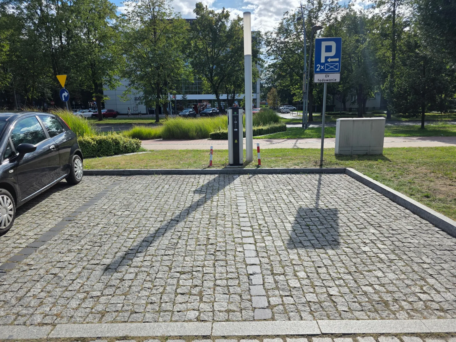 ECOFACTOR quer construir mais de 300 pontos na Polônia - TYCHY 2