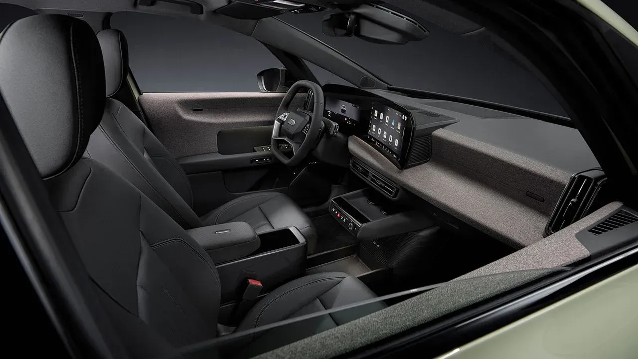 El Audi A2 e-tron llega con un precio de 37.760 euros en España