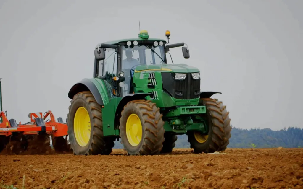 john-deer-electric-tractor-2