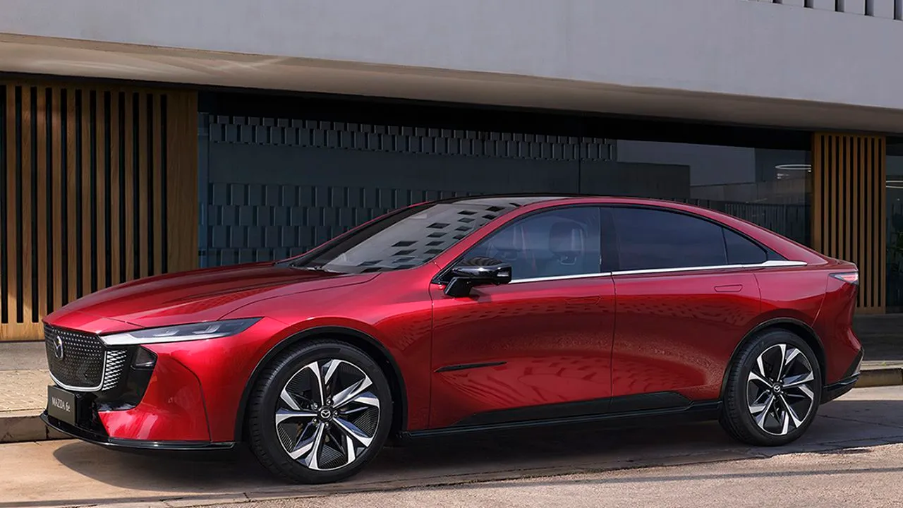 El nuevo Mazda6e corrige su mayor defecto