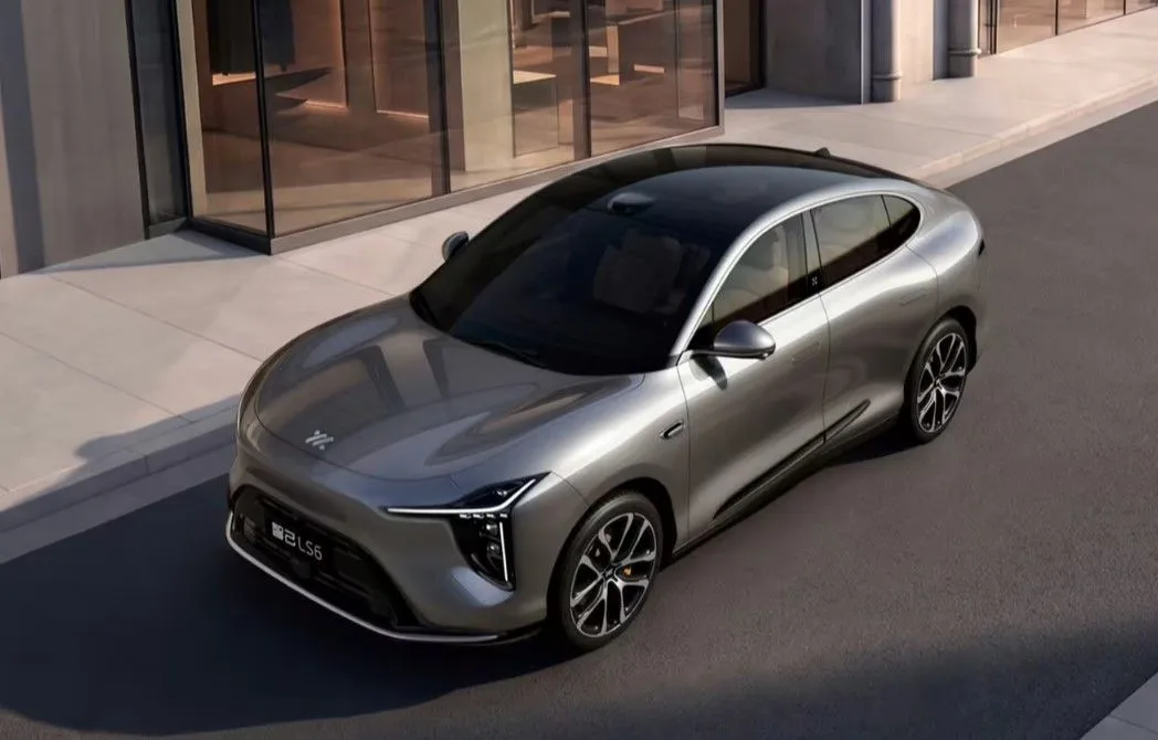 Il nuovo rivale cinese del Tesla Model Y fa furore ancora prima della sua uscita: 8.000 prenotazioni in soli 45 minuti