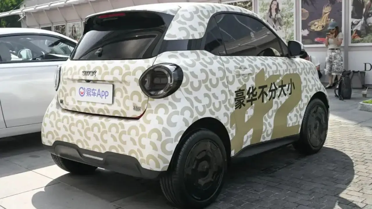 El Smart #2 comienza a destaparse: nuevas imágenes del heredero del mítico Fortwo