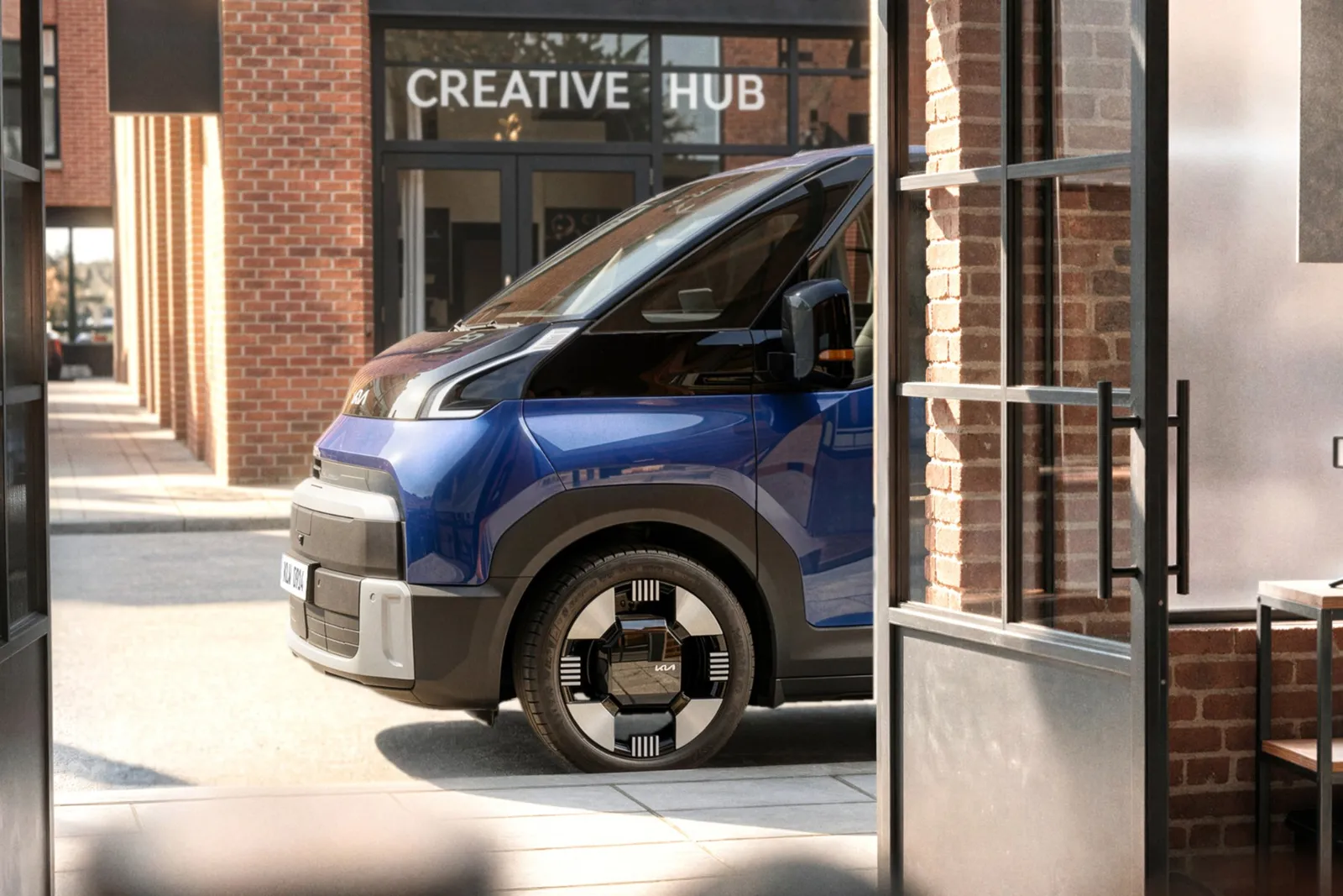 Image 1: Teaserbild für Elektro-Transporter Kia PV7