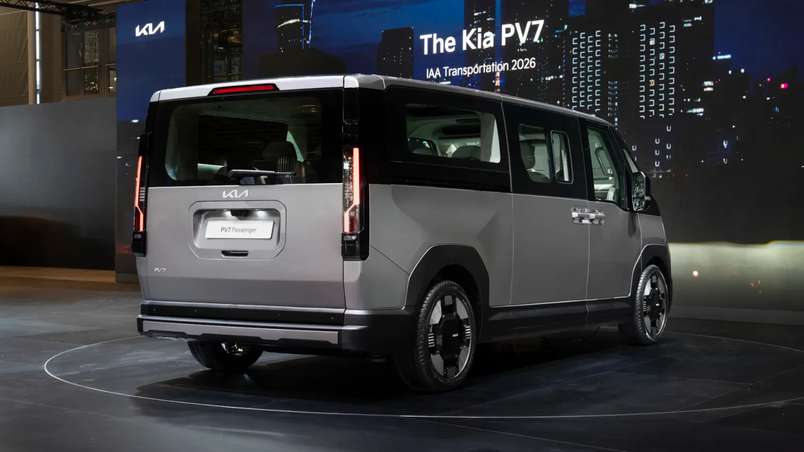 PV7 elettrico con batteria da 96,2 kWh. Kia prepara ben 23 versioni - Prima mondiale della Kia PV7 Personale 5