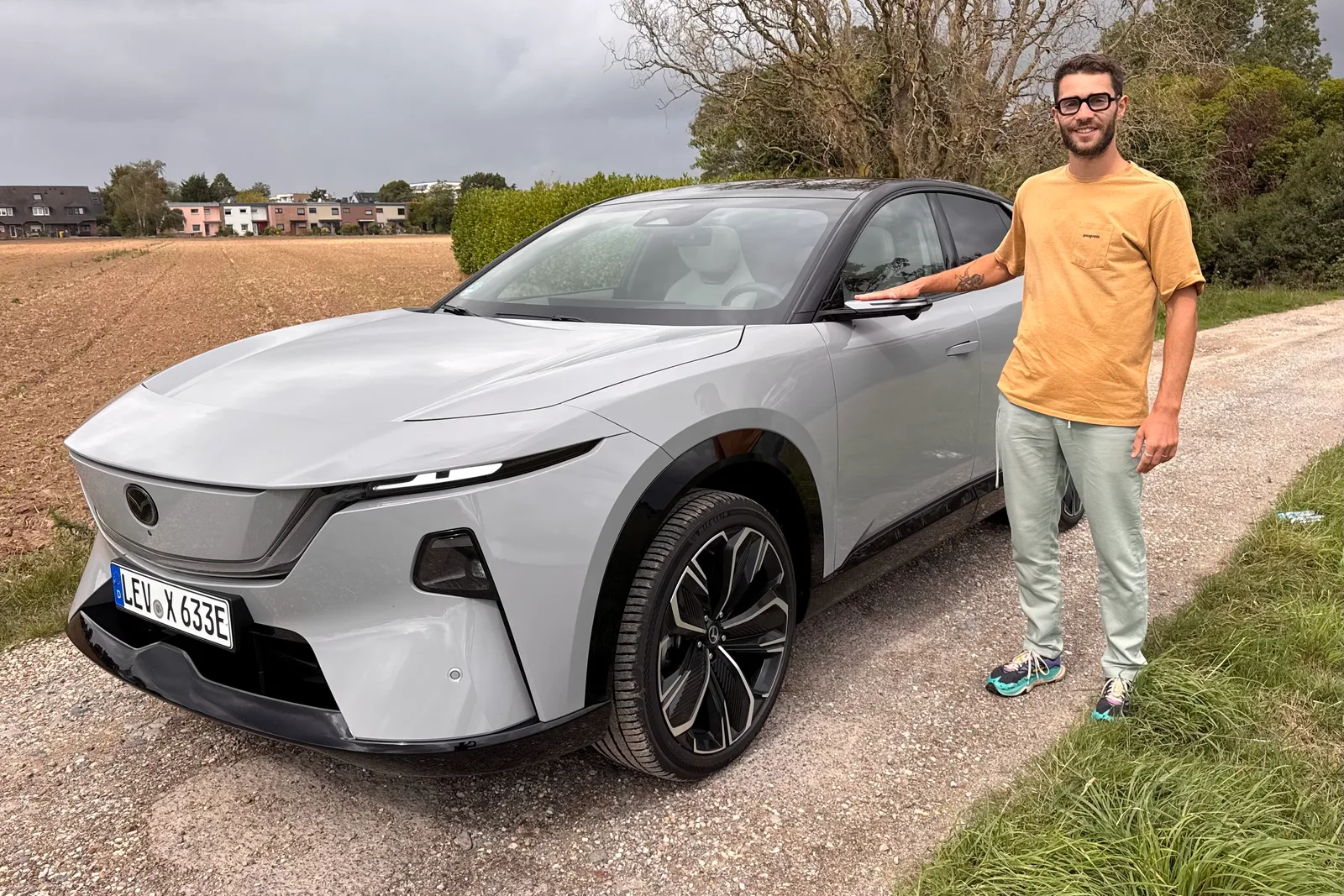 Essai – Mazda CX-6e : le nouveau SUV électrique de Mazda est séduisant, mais arrive-t-il trop tard ?