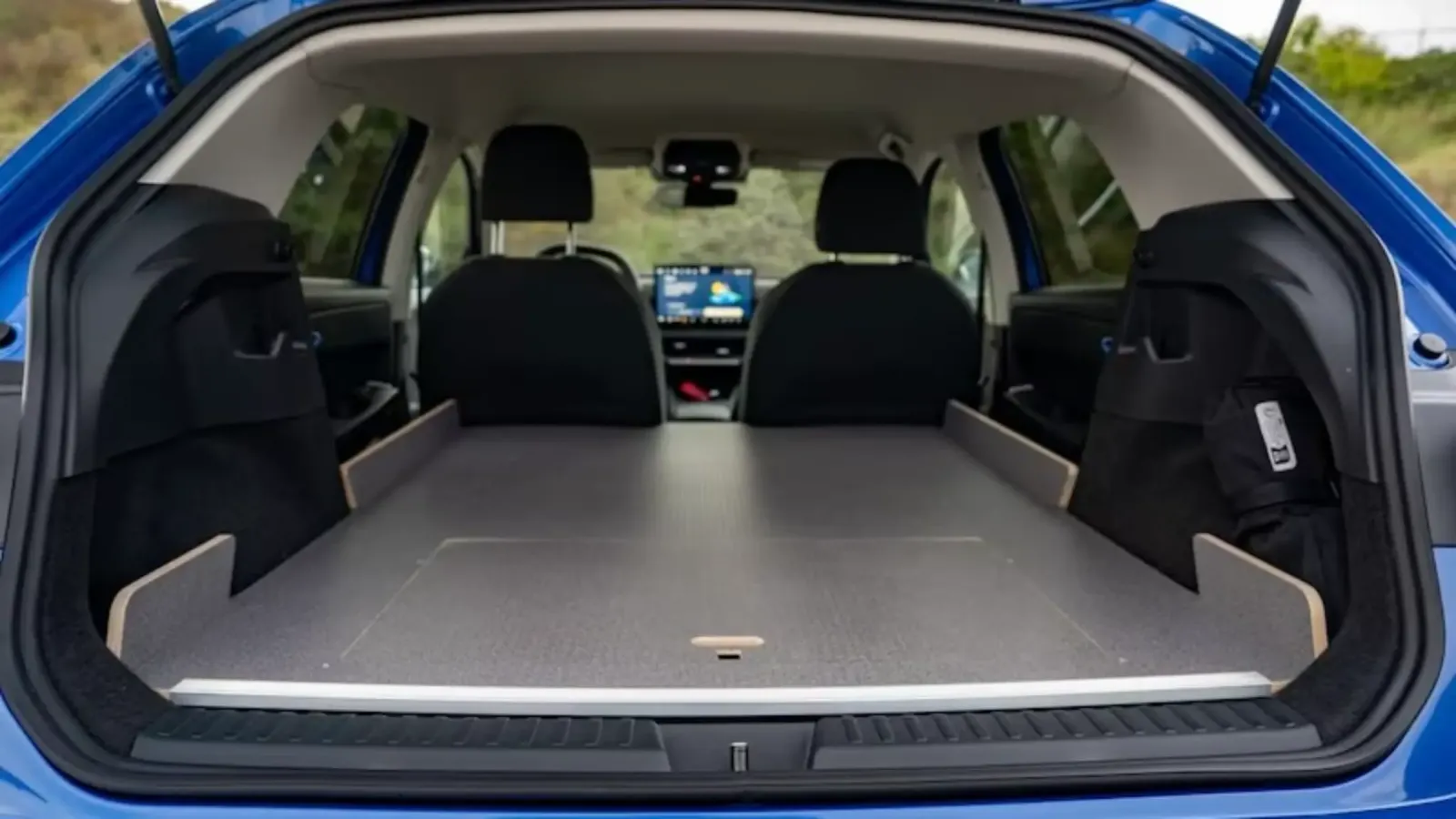 Volkswagen ID Polo cargo interior