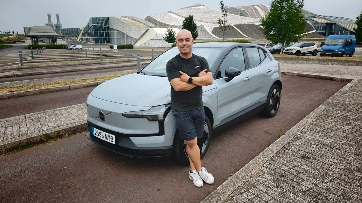 Prueba de autonomía a 120 km/h del Volvo EX30 FCE