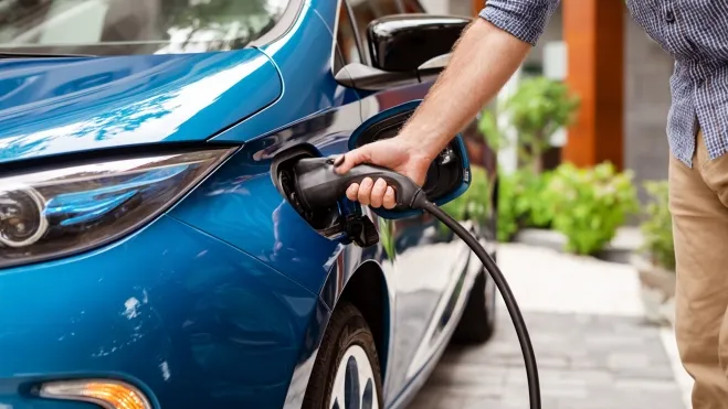 Si estás pensando en comprar un coche eléctrico de segunda mano, este estudio te interesa.