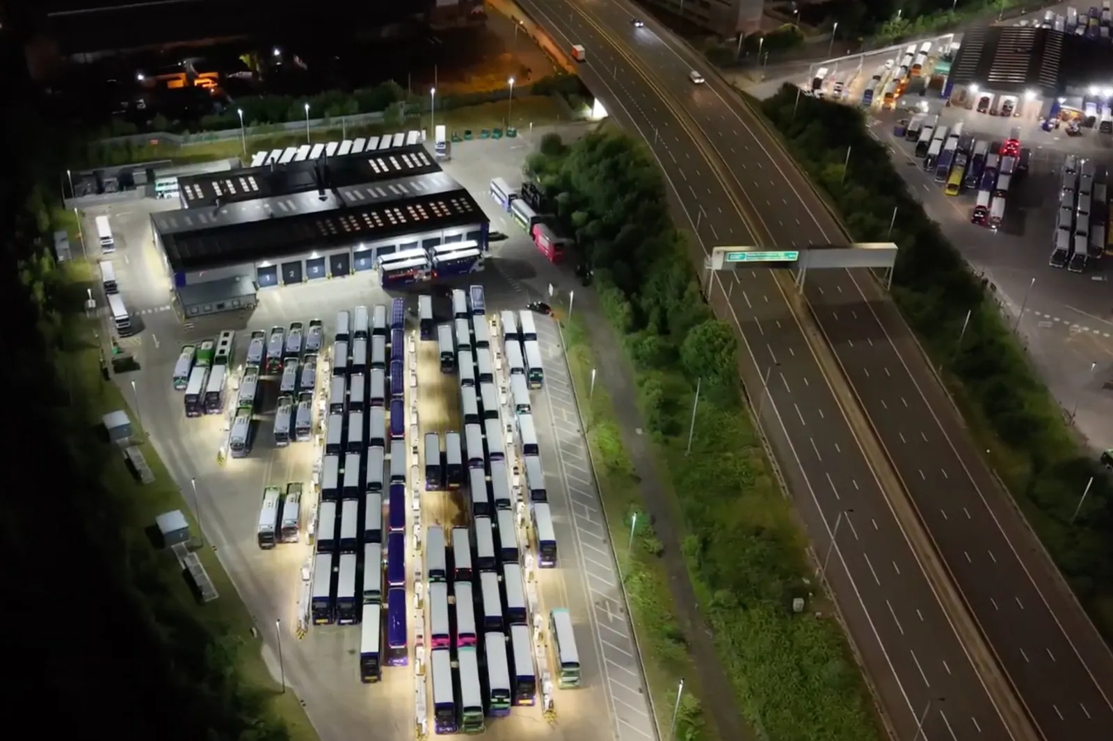 First Bus amplia il sistema di ricarica intelligente presso il deposito di Glasgow