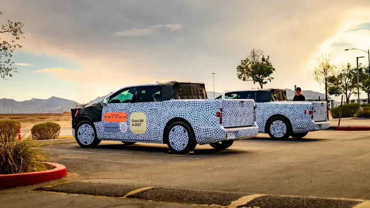 Ford presenta la sua novità più importante degli ultimi anni: un’auto elettrica quasi 9.000 dollari più economica del Tesla Model 3