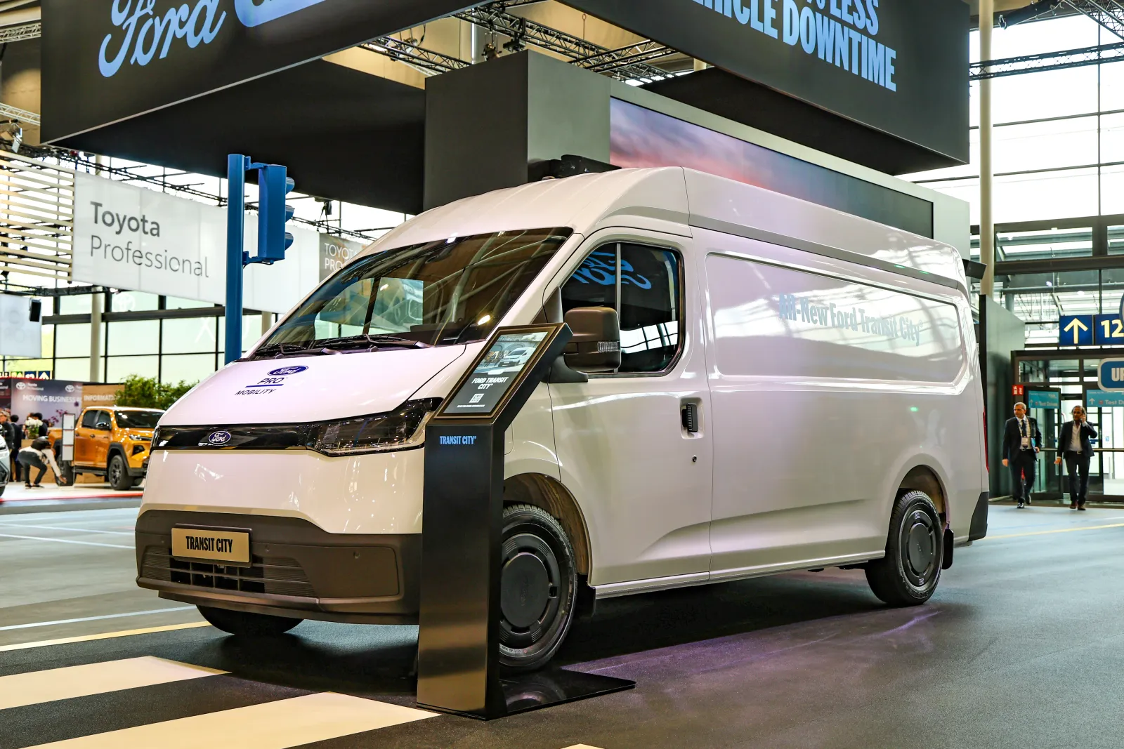 Ford Transit City: conheça o veículo utilitário elétrico que esconde bem suas origens na IAA 2026