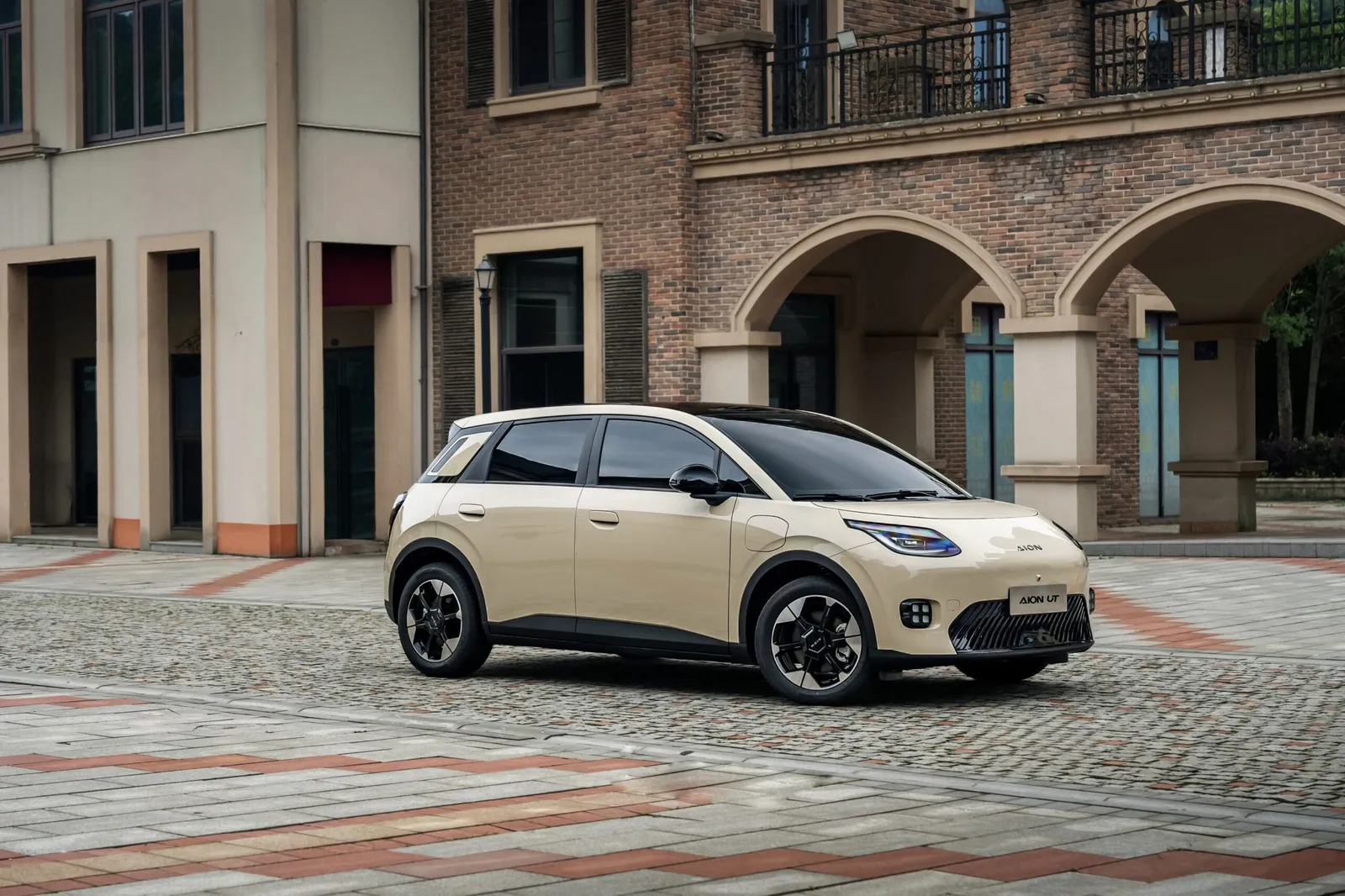A GAC deseja aumentar a produção na Europa. Na França, planeja lançar 12 modelos até 2030.