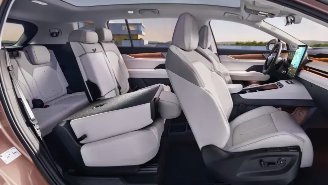 skoda peaq interior