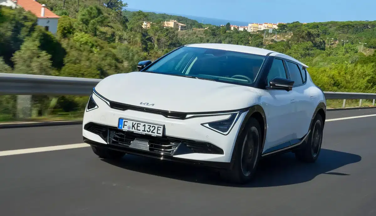 Il mercato delle auto usate è in calo, mentre le auto elettriche usate registrano una forte crescita.