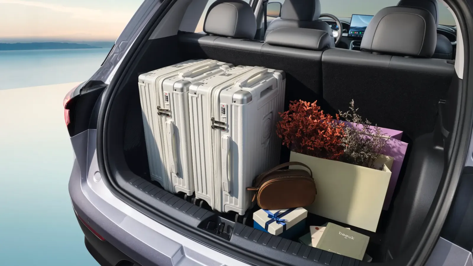 Geely E2 bagageira
