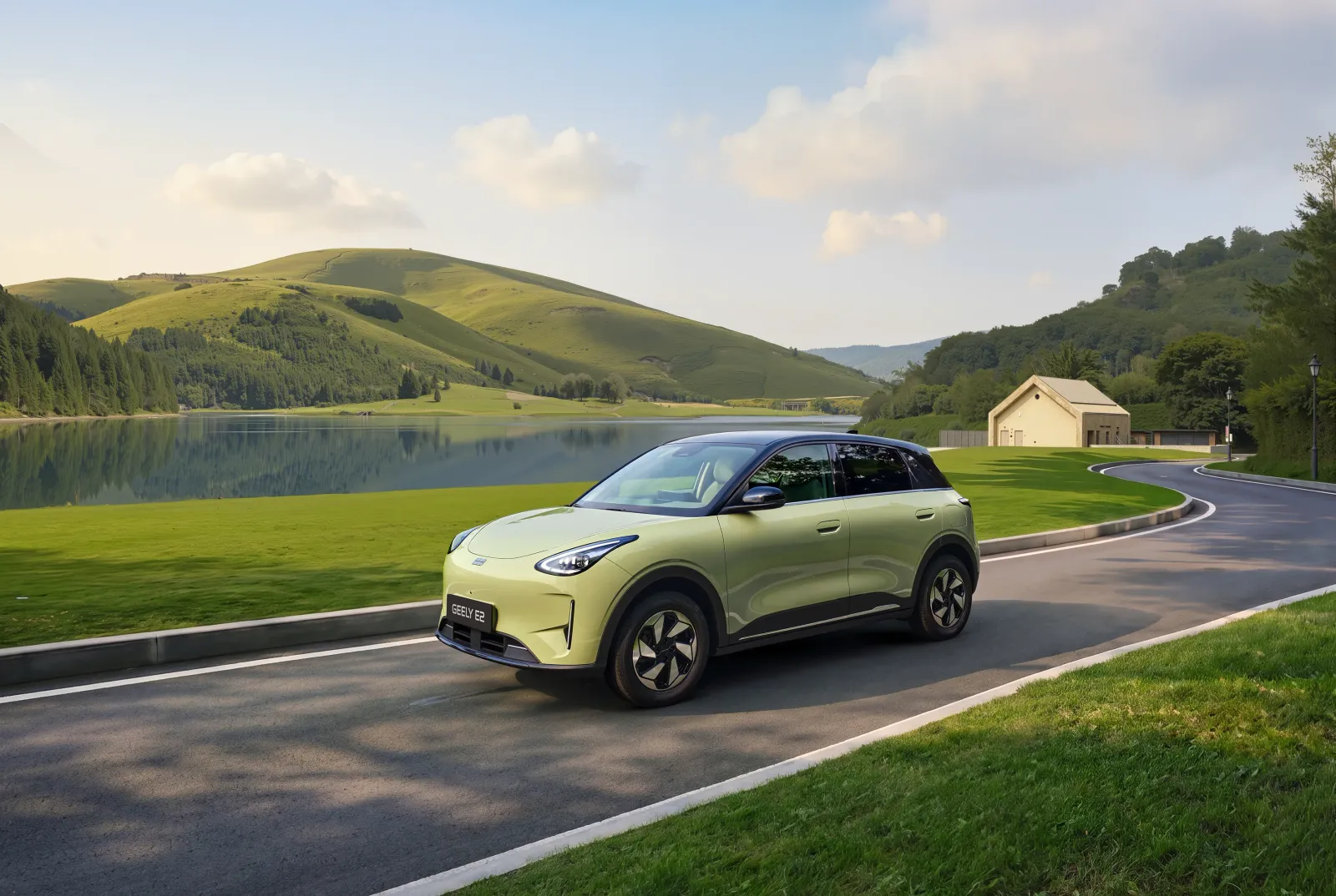 Geely rośnie w Polsce i szykuje kolejne premiery na jesieni - Geely E2 PL spec 2