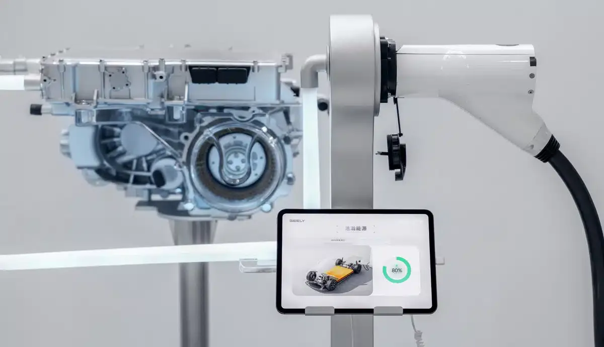 O Geely Smart Charging utiliza inteligência artificial para carregamento ultrarrápido