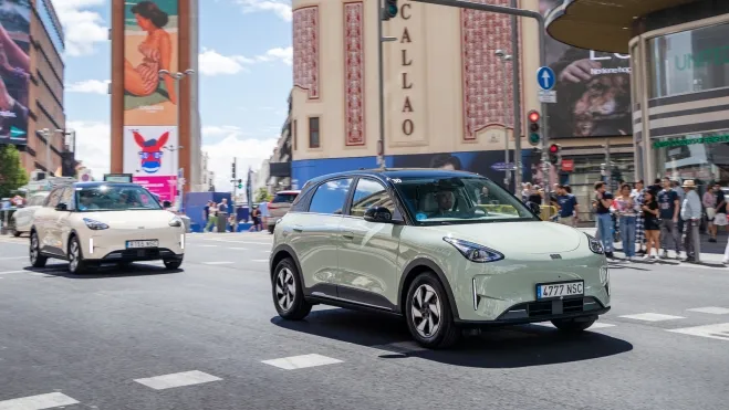 geely e2