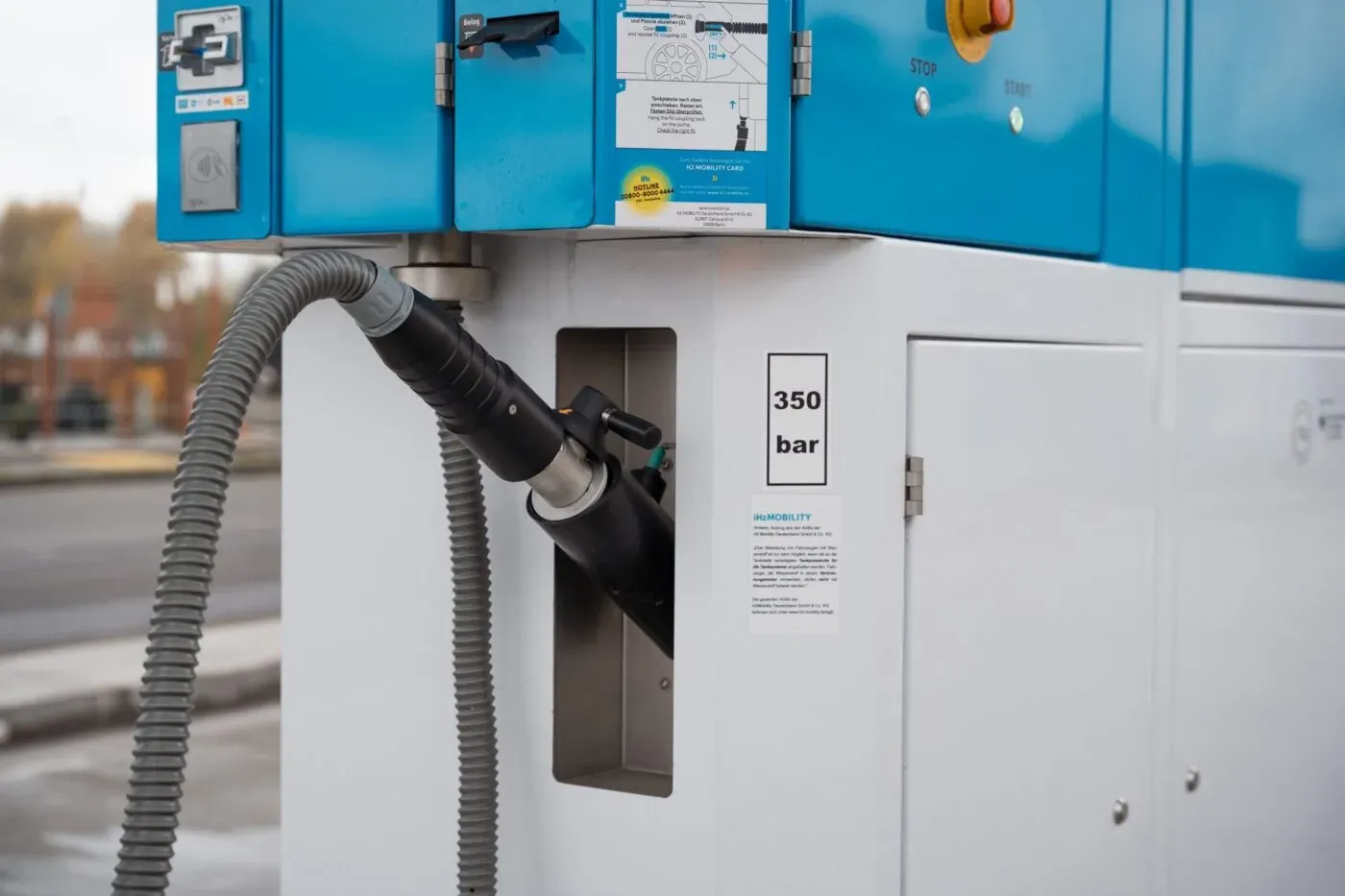 Imagem 1: posto de hidrogênio H2 Mobility com pressão de 350 bar, 2024