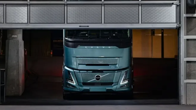 Volvo ha rivelato i dettagli di un nuovo camion elettrico ad ampia autonomia.