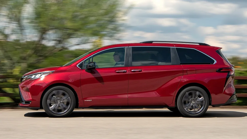 toyota sienna Helados 74 € Toyota loca 30 años histórico monovolumen híbrido 6