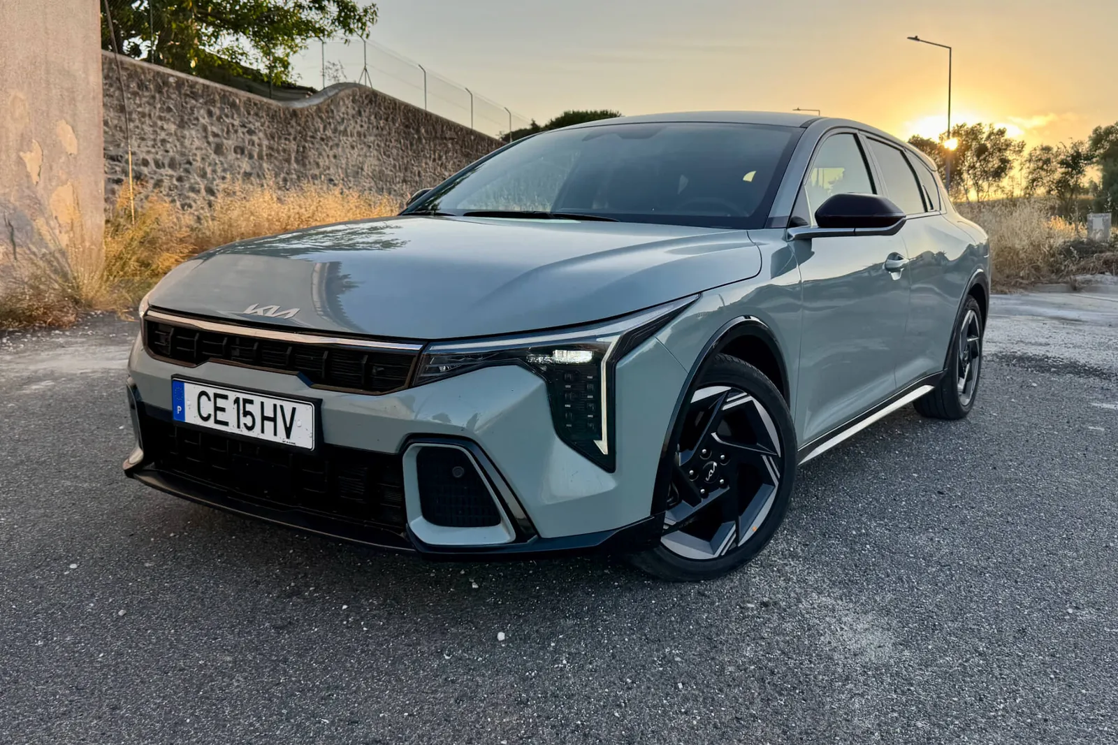 Kia K4 é um familiar à moda antiga que faz todo o sentido