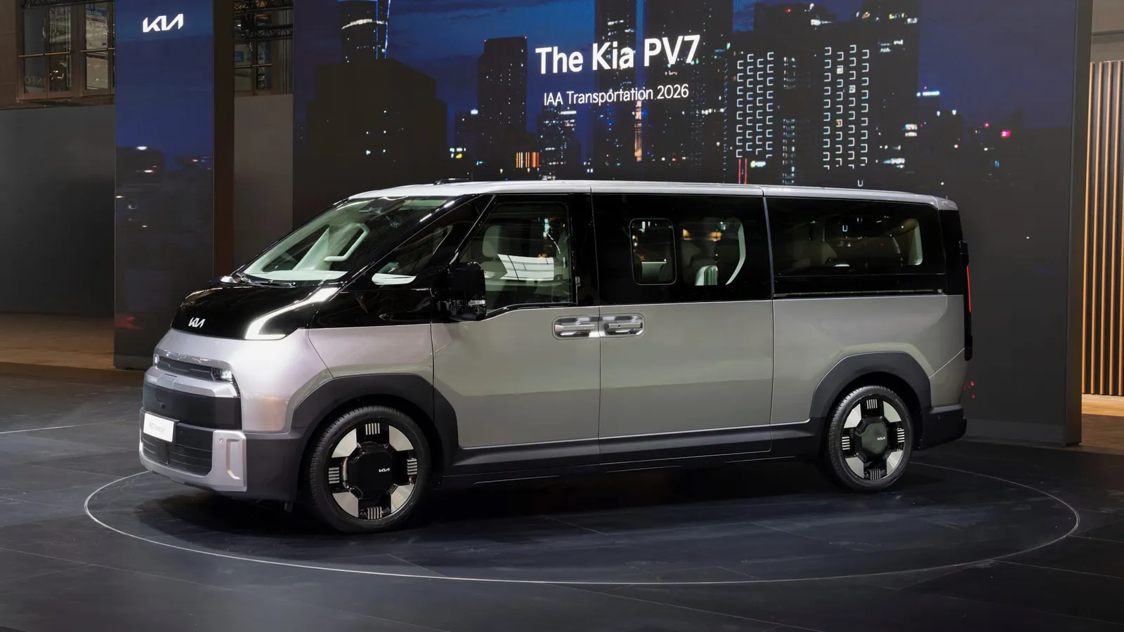Kia PV7 zadebiutowała na IAA 2026. Elektryczny dostawczak 800 V z 460 km WLTP