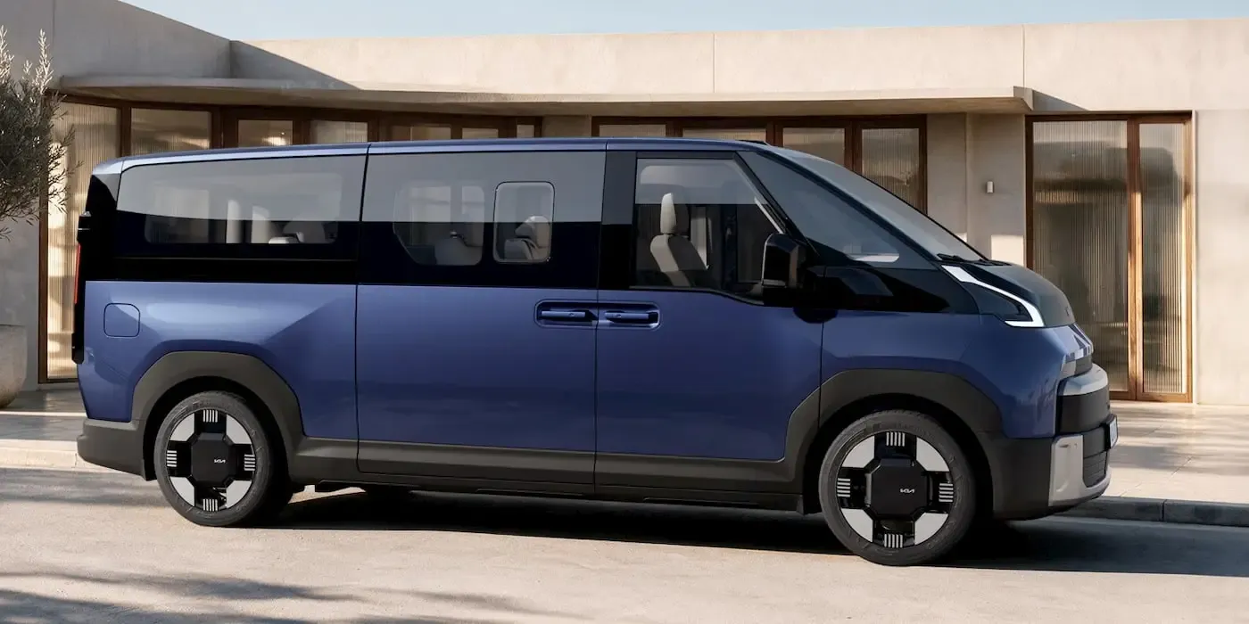 Kia’s new EV van is over 17.5 ft long and can haul 9 people or lots of cargo [Images]