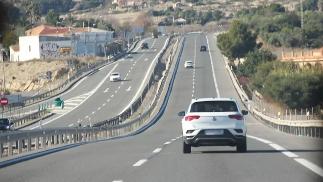 limita velocidad 100 km hora mas habitual autovia autopista 1