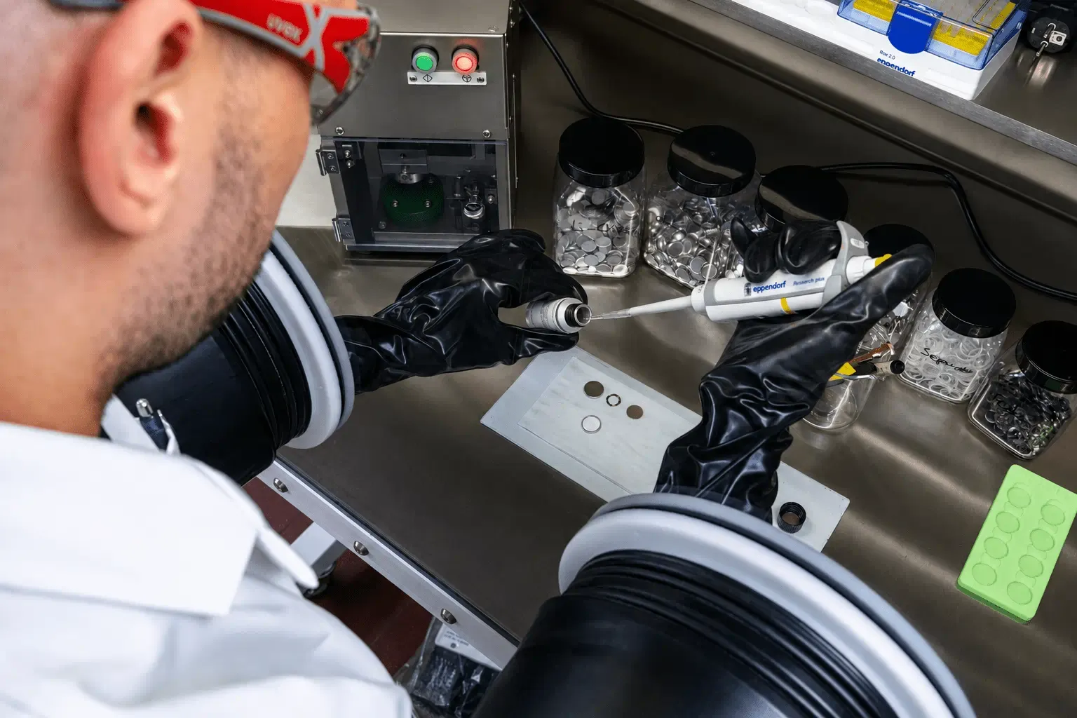 Lanxess nimmt Batterielabor für LFP-Materialien in Betrieb