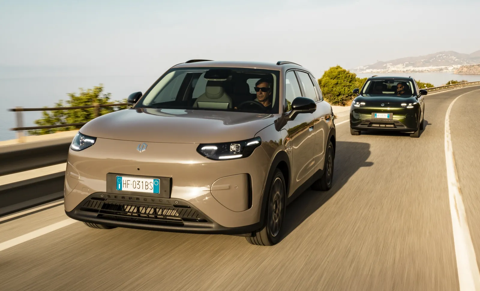 Leapmotor B03X, pierwsze wrażenia: Niewyróżniający się wizualnie, z irytującym oprogramowaniem i kiepskim prowadzeniem, ale przestronny