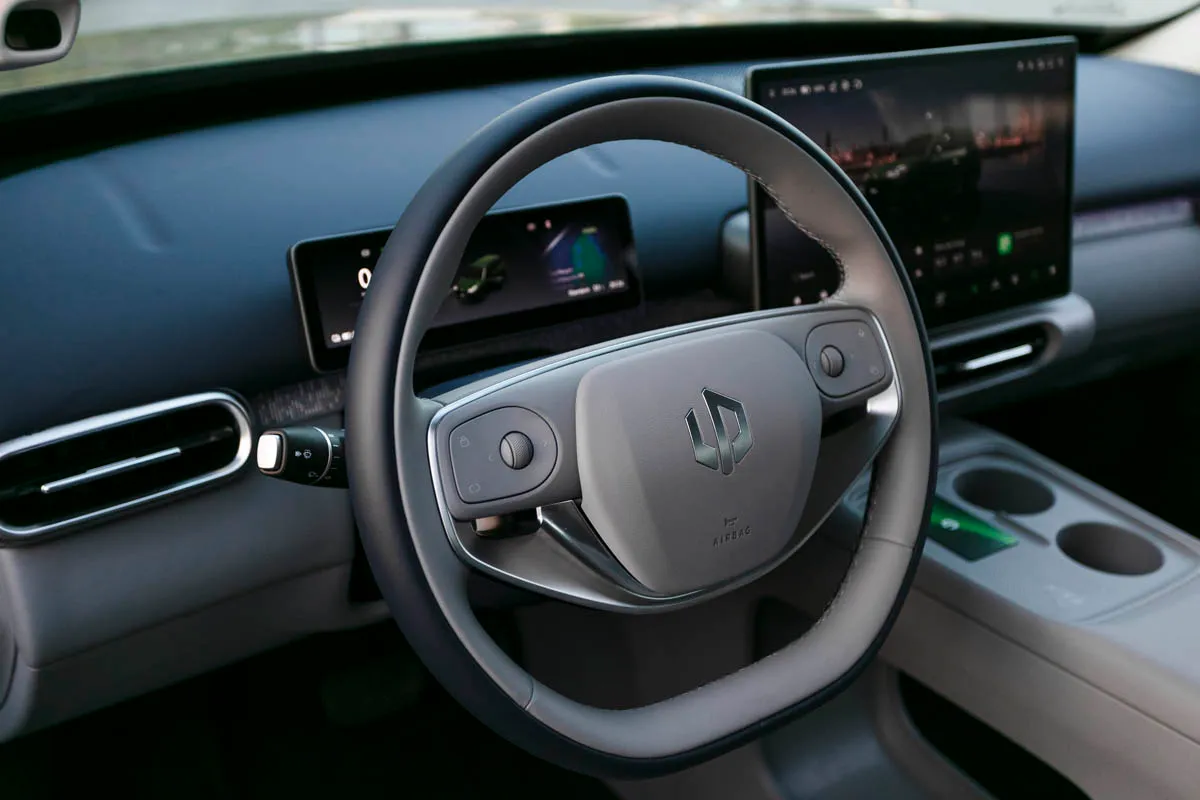 Leapmotor B03X interieur