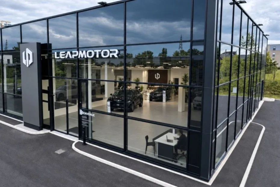 Leapmotor com mais de 1.000 pontos de venda na Europa