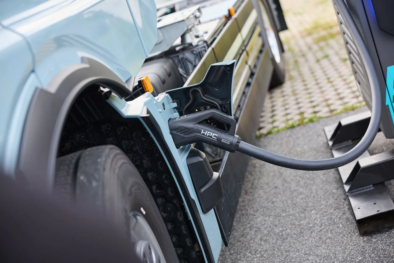 MAN pokazuje, że diesel właśnie stracił przewagę. 35% rejestracji eHDV do końca dekady - MAN raport 2