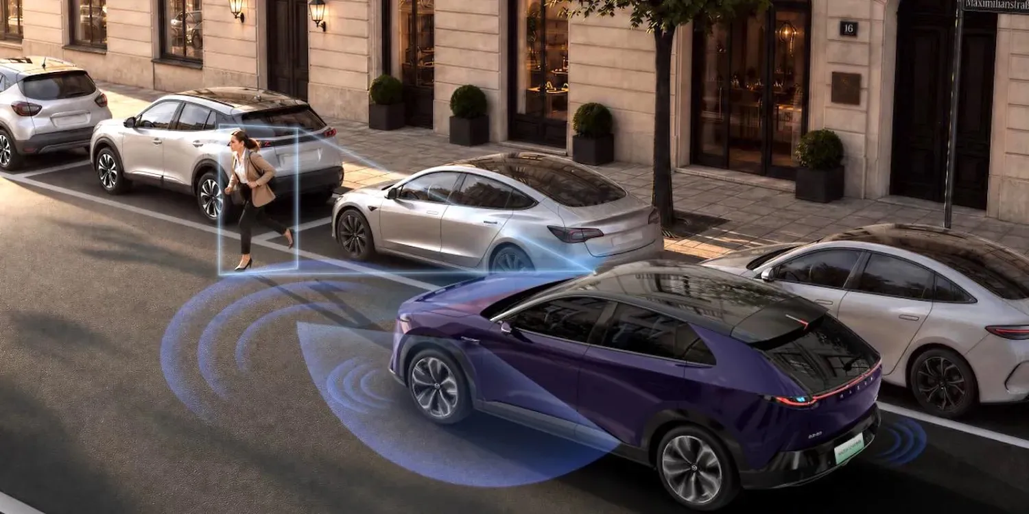 O Mazda EZ-60 recebeu LiDAR e NOA. O CX-6e demonstra as ambições chinesas da marca