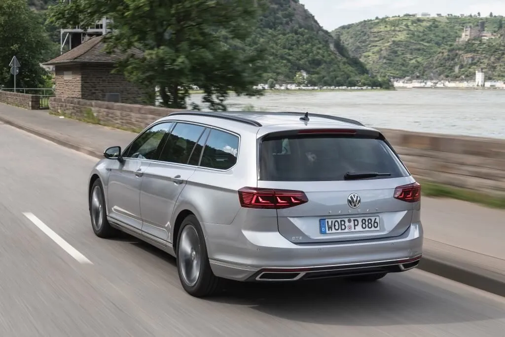 4. Passat Variant GTE (4) (1)