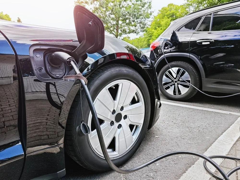 Quasi il 70 percento erano auto elettriche