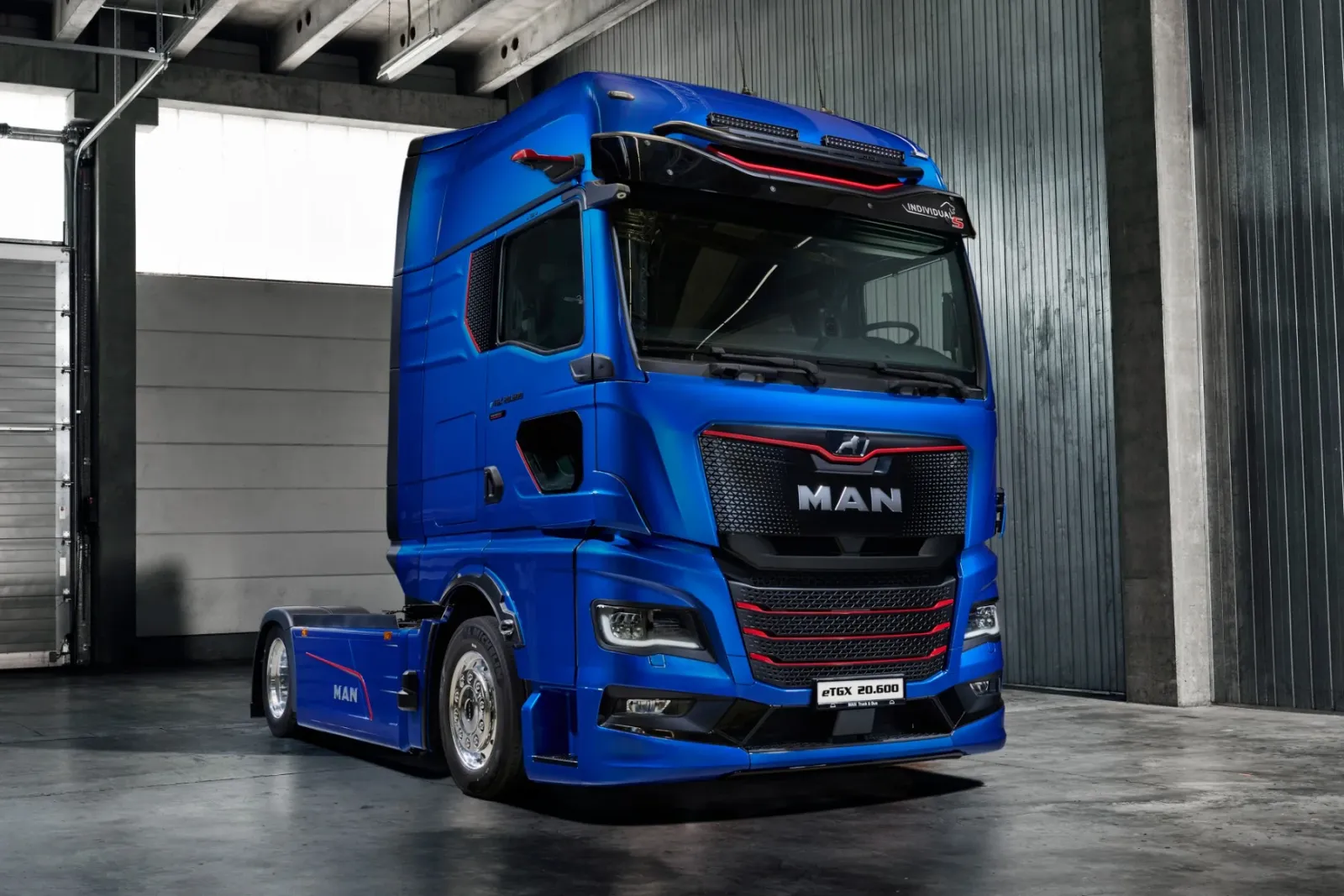 New generation MAN eTGX unveiled with 720 km range