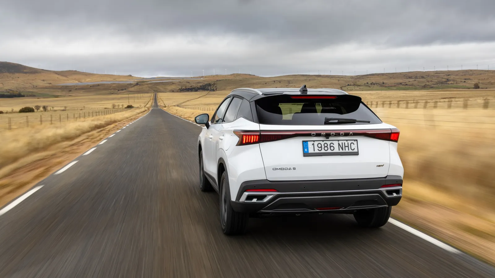 Nem elétrico nem a gasolina: quase 400.000 carros com essa tecnologia já foram vendidos na Espanha em apenas 8 meses