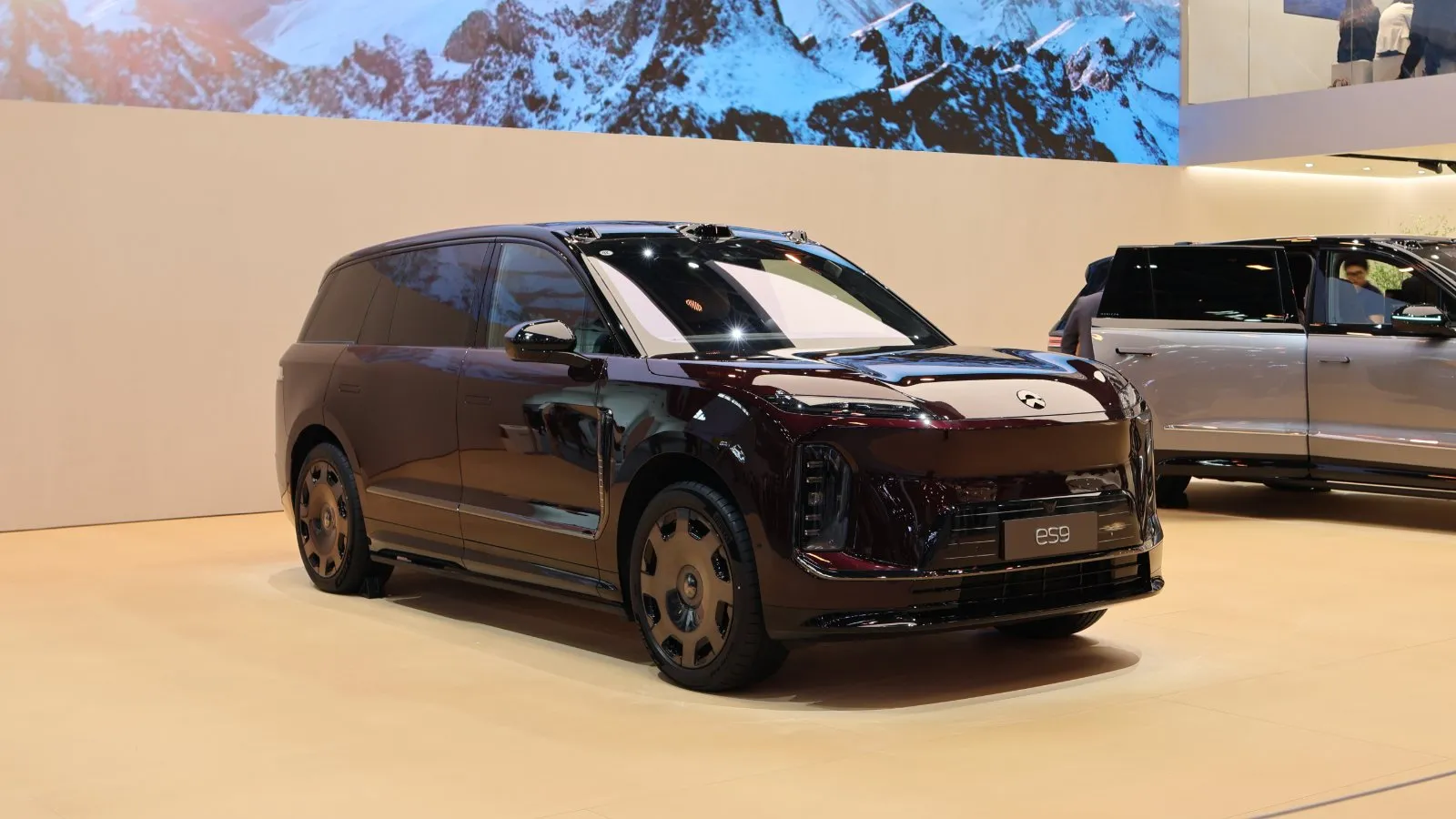 Nio flagship ES9 set to hit 30,000 deliveries this week in milestone for premium lineup