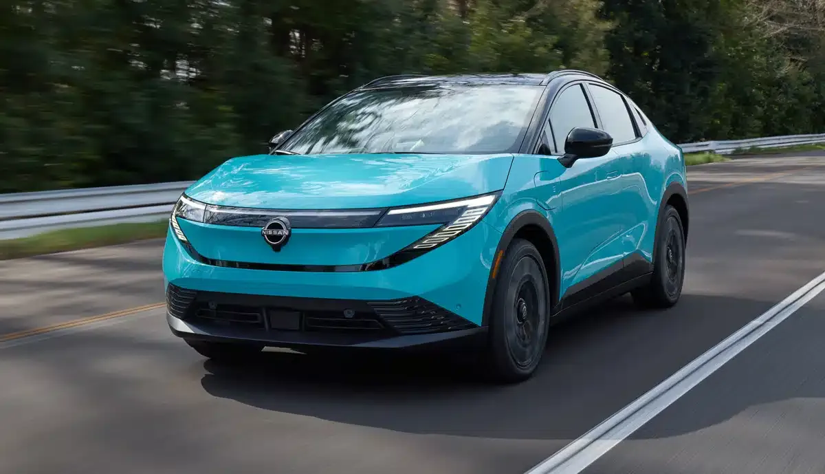 Nissan-Leaf