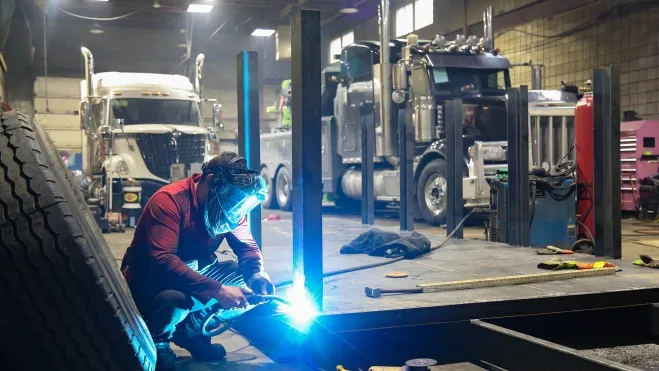 faltan mecanicos talleres espanoles coches especializados 1