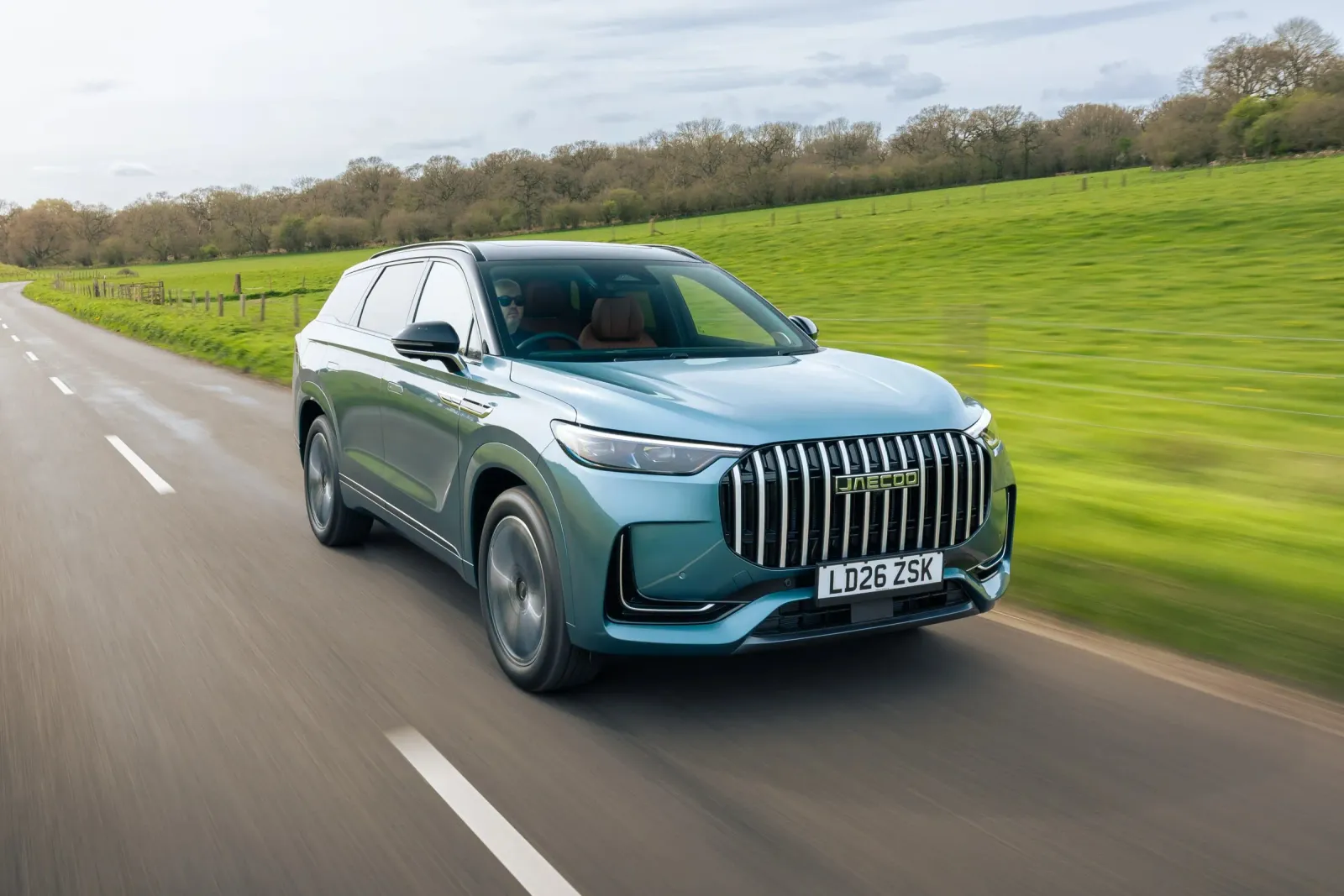 Jaecoo 8 SHS-P, SUV híbrido plug-in de três fileiras