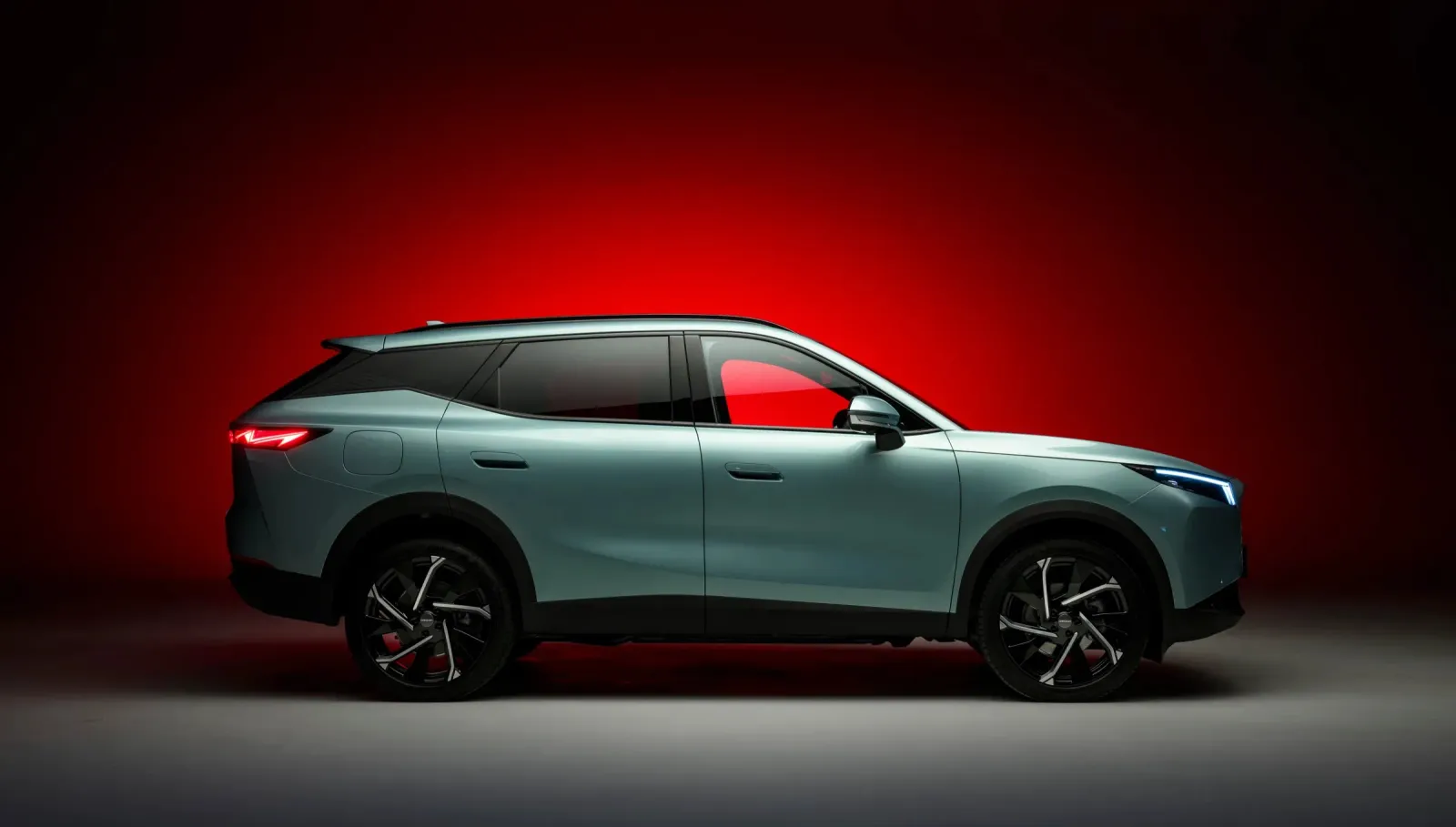 Omoda 7 SHS-P SUV híbrido plug-in