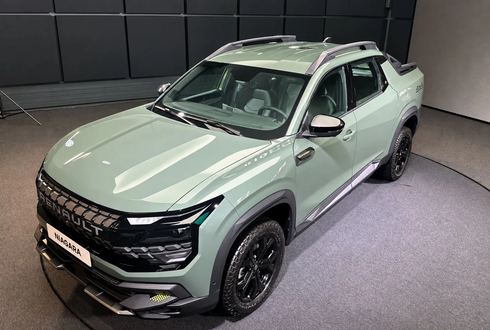 On est monté à bord du Renault Niagara : le pick-up qui veut conquérir l’Amérique latine